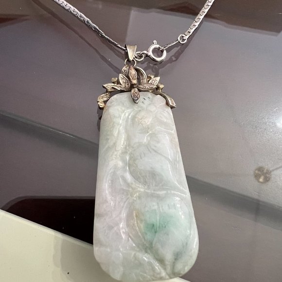 Jade Pendant w/ Silver Necklace! - Picture 2 of 15